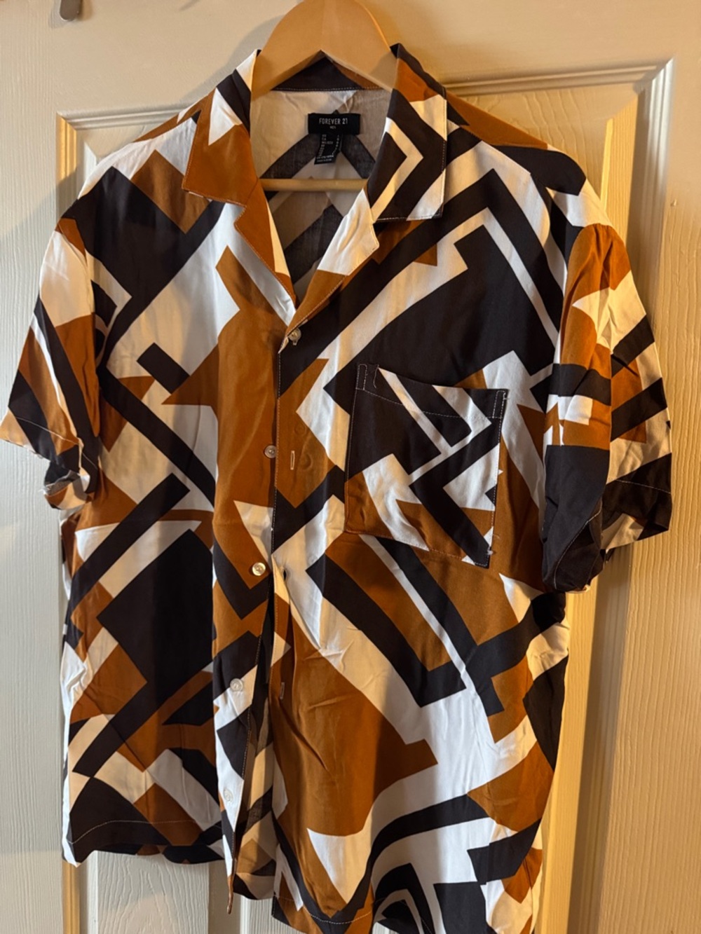 Forever 21 Abstract Geometric Short-Sleeve Shirt in White, Brown & Black